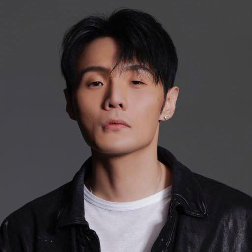 kaiyun-歌手李荣浩为什么不愿意把歌曲《李白》的改编权给单依纯？