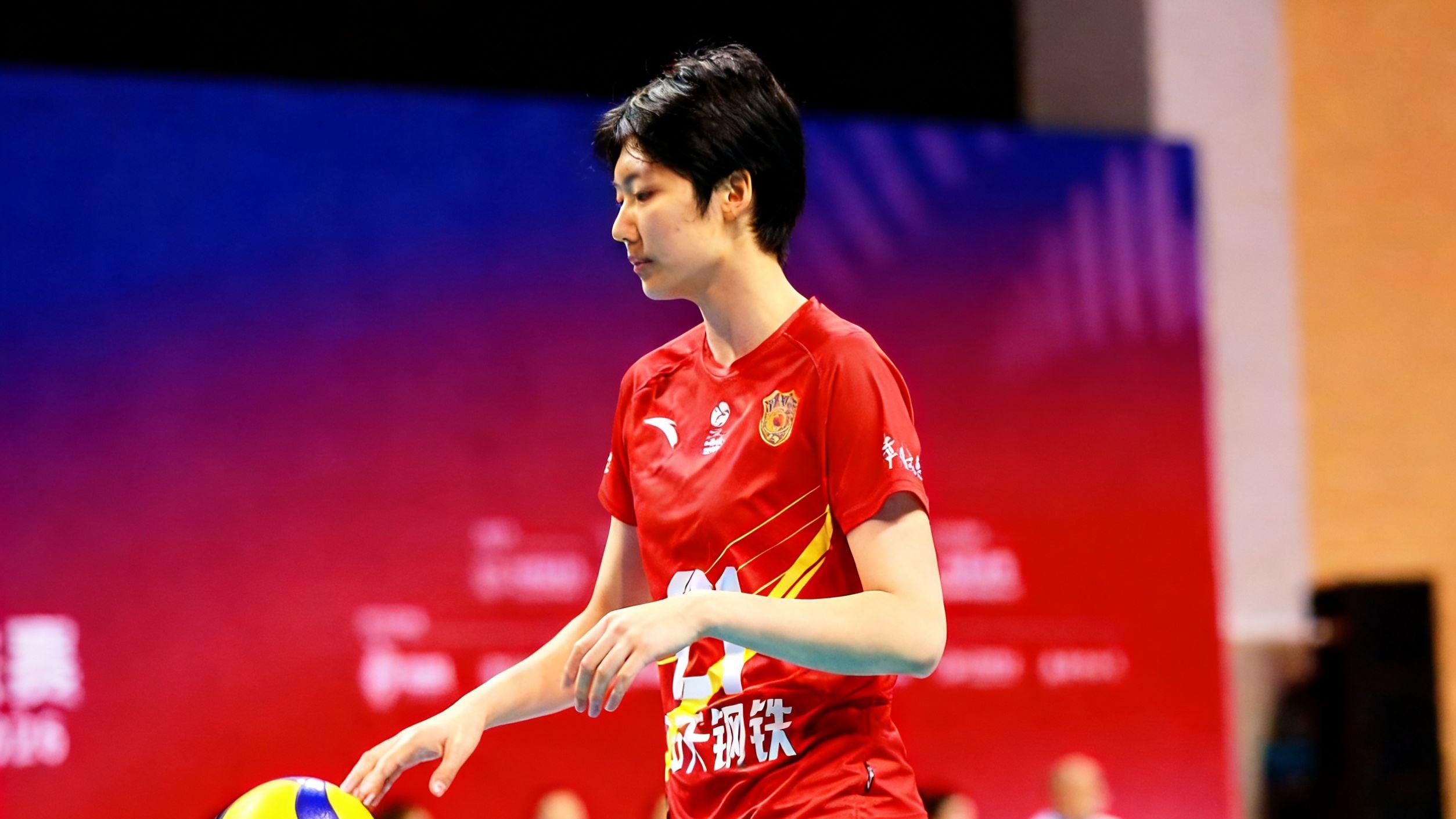 局均拦网第一！中国女排16岁1米90新星崛起：力压5大国手封王